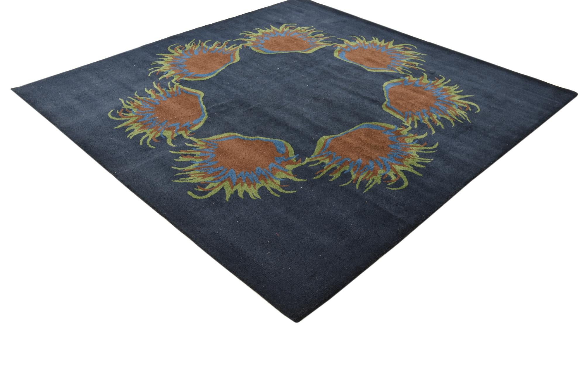 7' 6 x 7' 7 Luna Square Rug