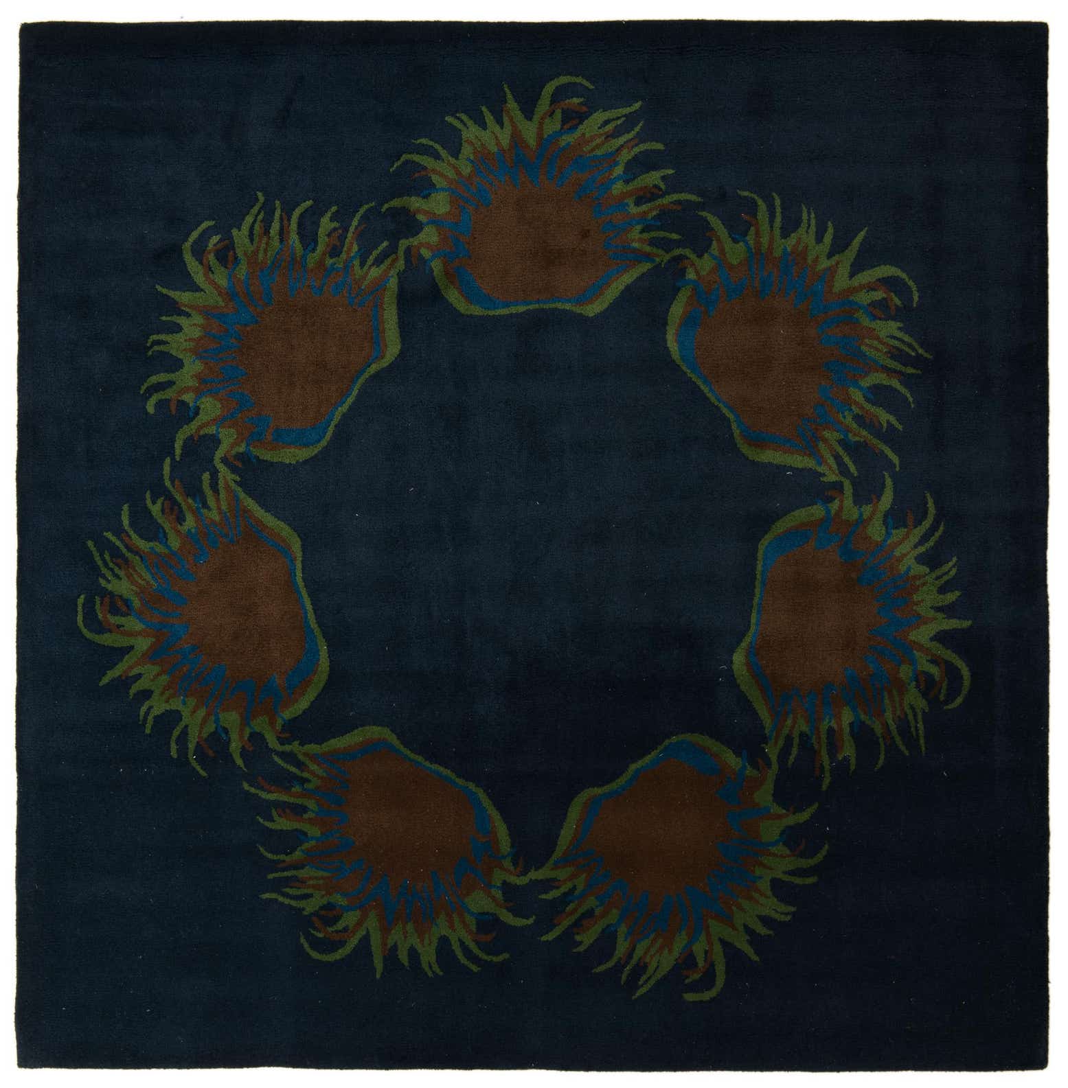 7' 6 x 7' 7 Luna Square Rug