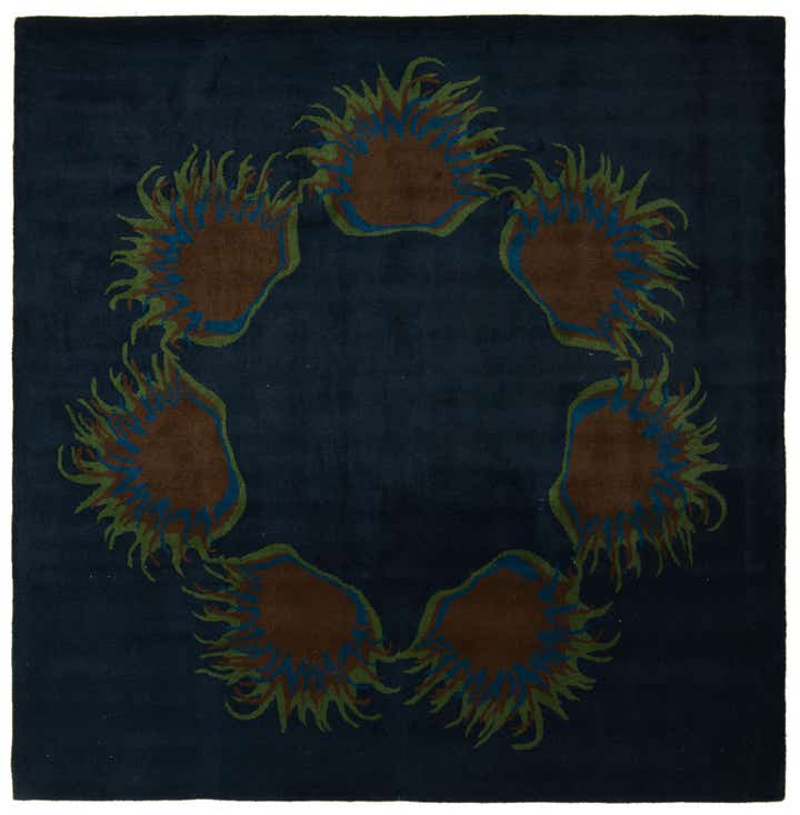 7' 6 x 7' 7 Luna Square Rug