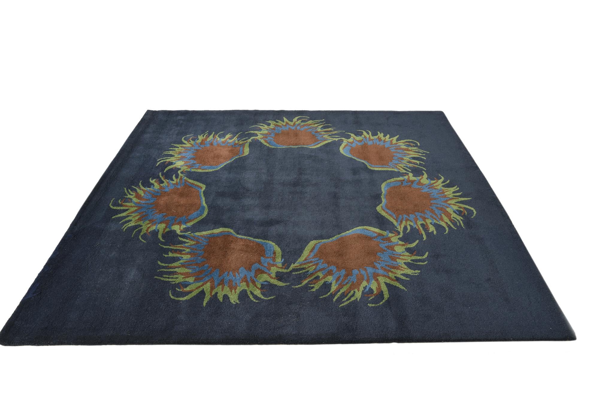 7' 7 x 7' 7 Luna Square Rug