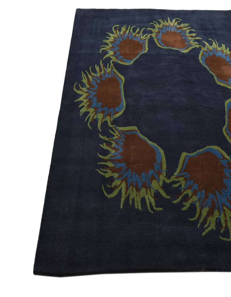 Detail image of 7' 6 x 7' 6 Luna Square Rug