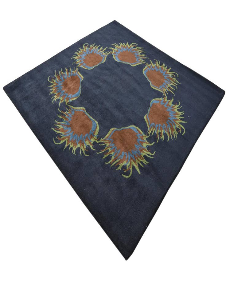 Detail image of 7' 6 x 7' 7 Luna Square Rug