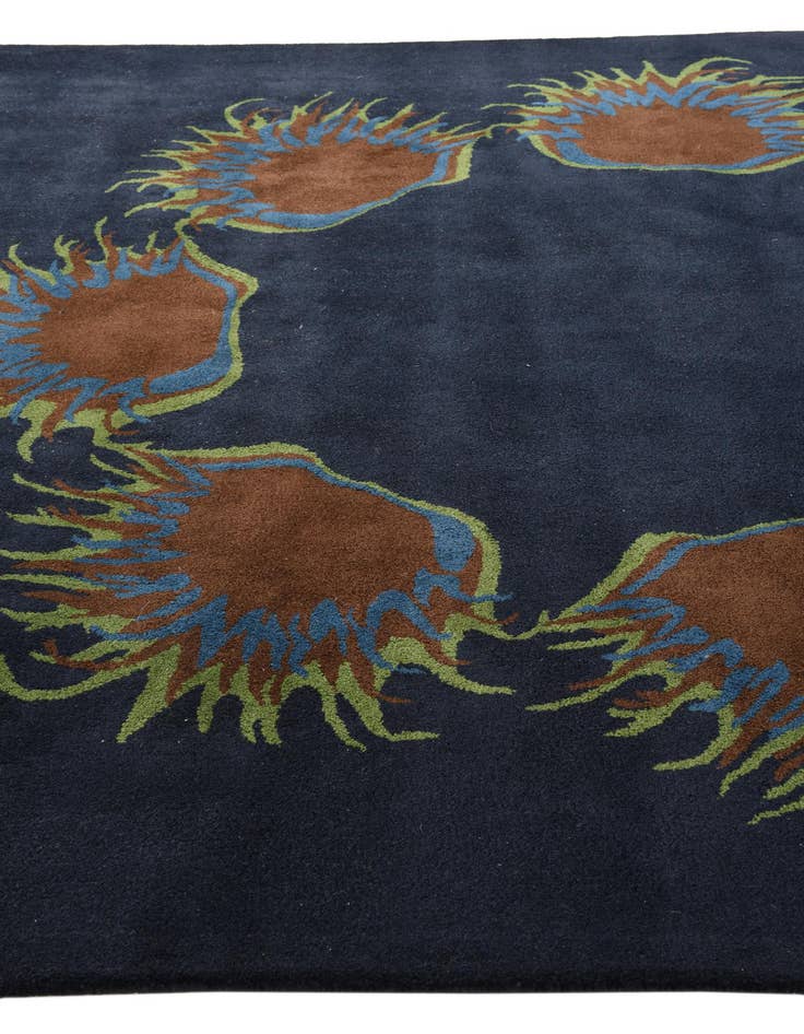 Detail image of 7' 6 x 7' 7 Luna Square Rug