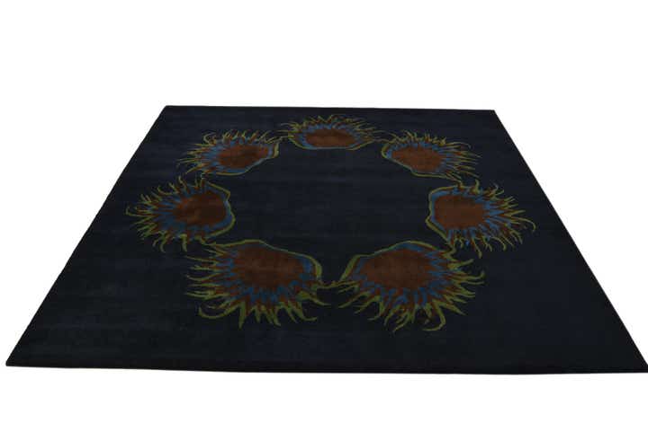 7' 7 x 7' 7 Luna Square Rug