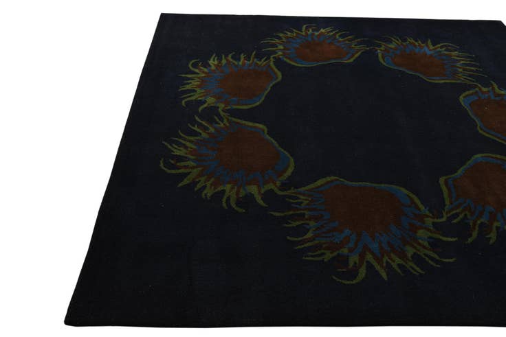 Detail image of 7' 7 x 7' 7 Luna Square Rug