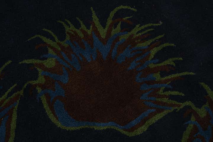 7' 7 x 7' 7 Luna Square Rug