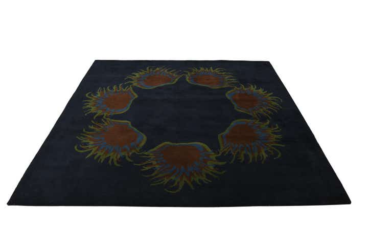 7' 7 x 7' 7 Luna Square Rug