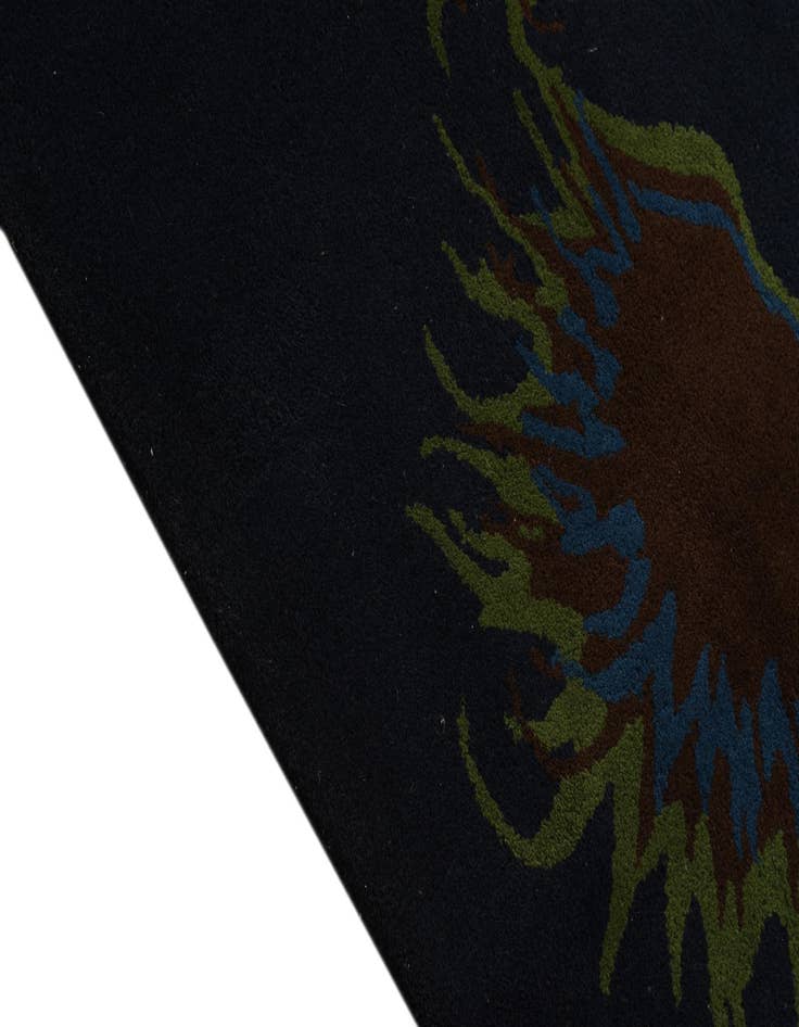 Detail image of 7' 7 x 7' 7 Luna Square Rug