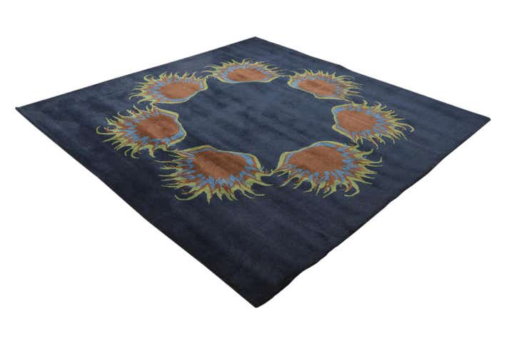 7' 5 x 7' 5 Luna Square Rug