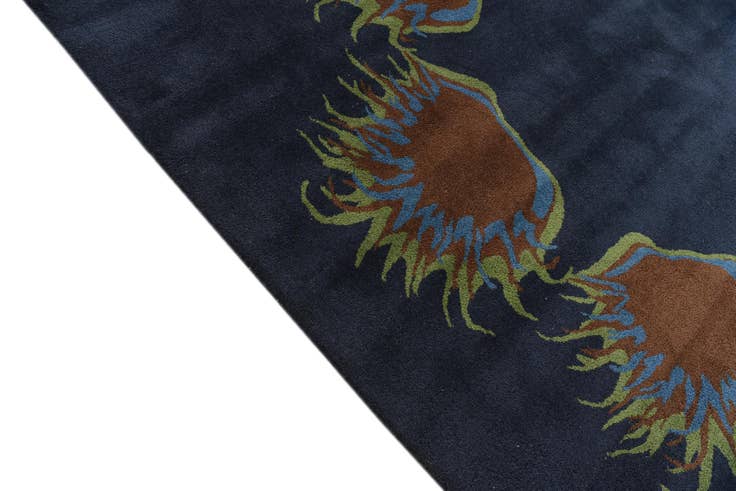 Detail image of 7' 5 x 7' 5 Luna Square Rug