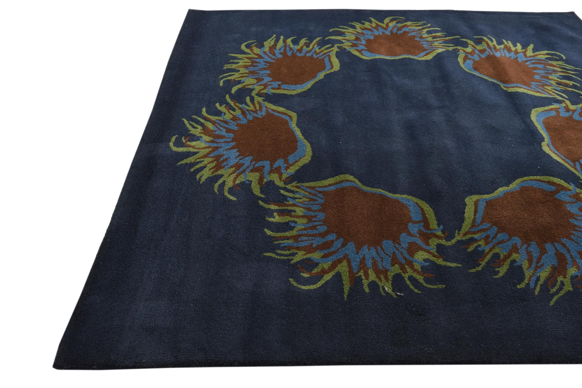 7' 4 x 7' 7 Luna Square Rug