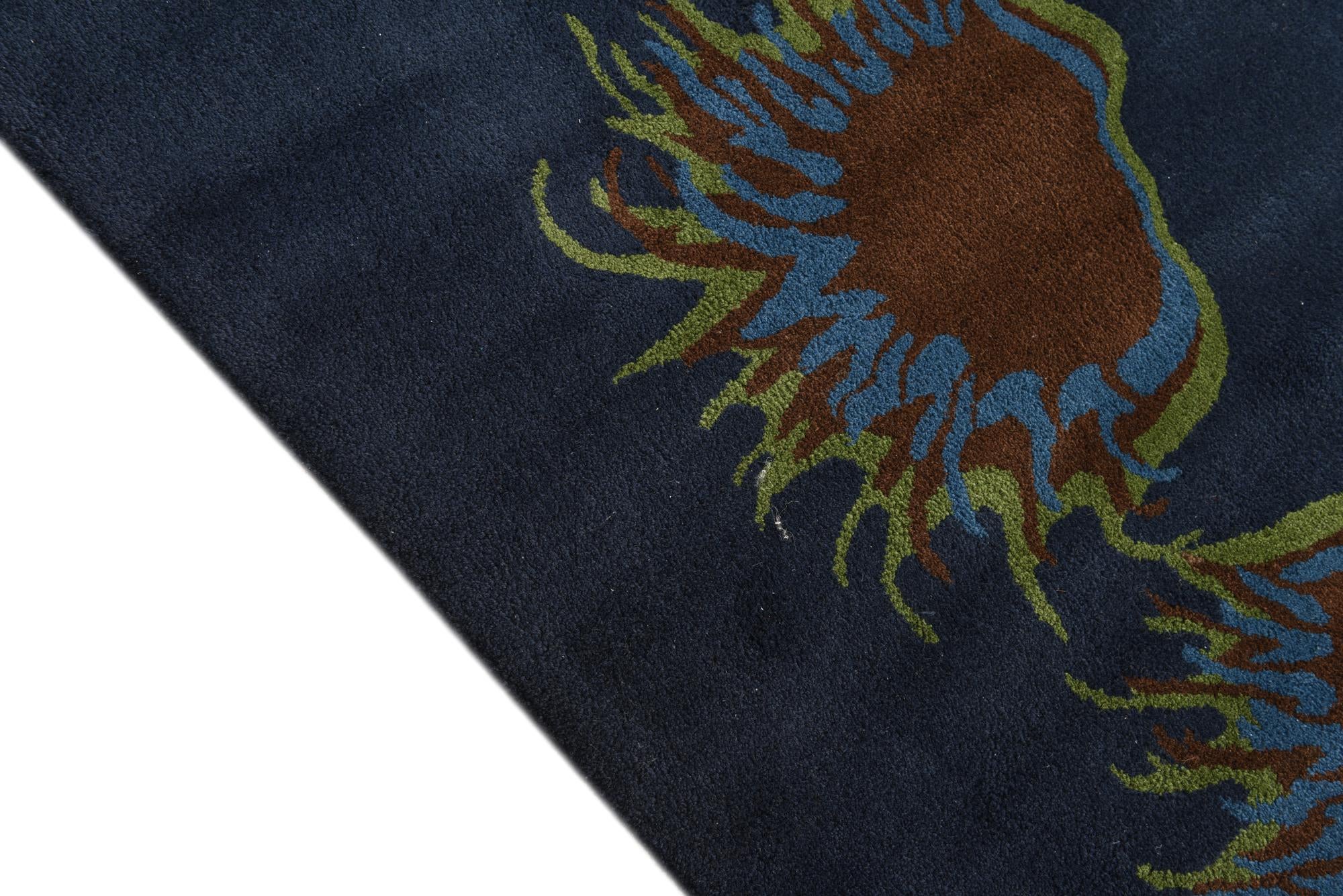 7' 4 x 7' 7 Luna Square Rug