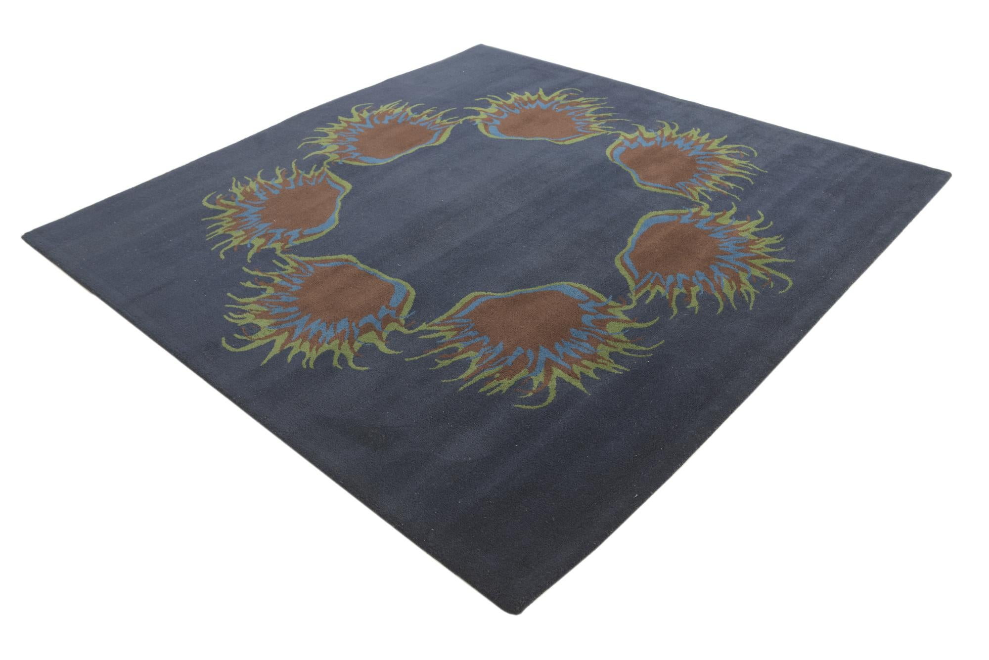 7' 6 x 7' 7 Luna Square Rug