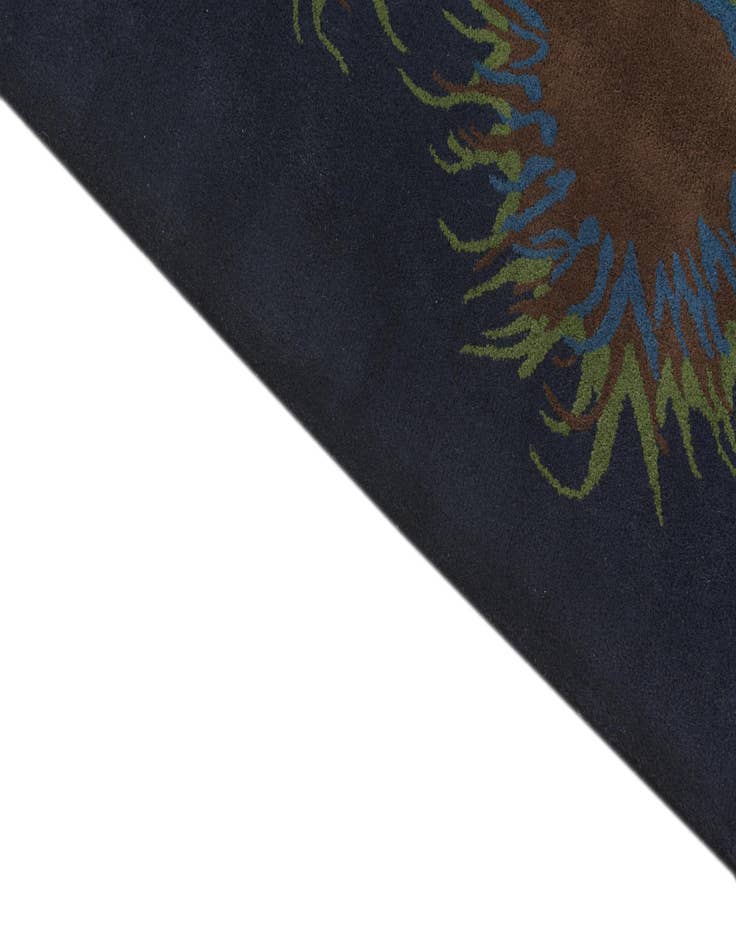 Detail image of 7' 7 x 7' 7 Luna Square Rug