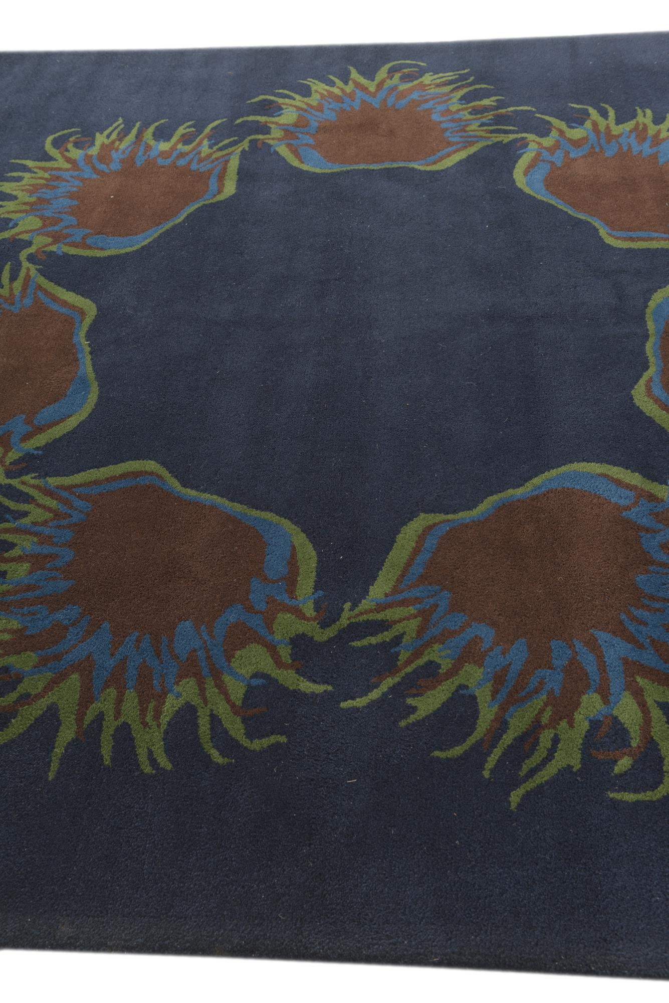 7' 5 x 7' 7 Luna Square Rug
