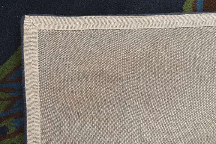7' 5 x 7' 7 Luna Square Rug