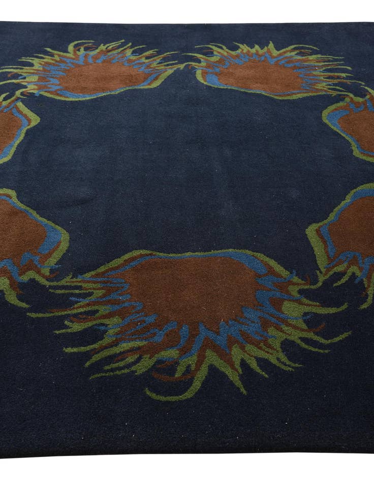 Detail image of 7' 6 x 7' 7 Luna Square Rug