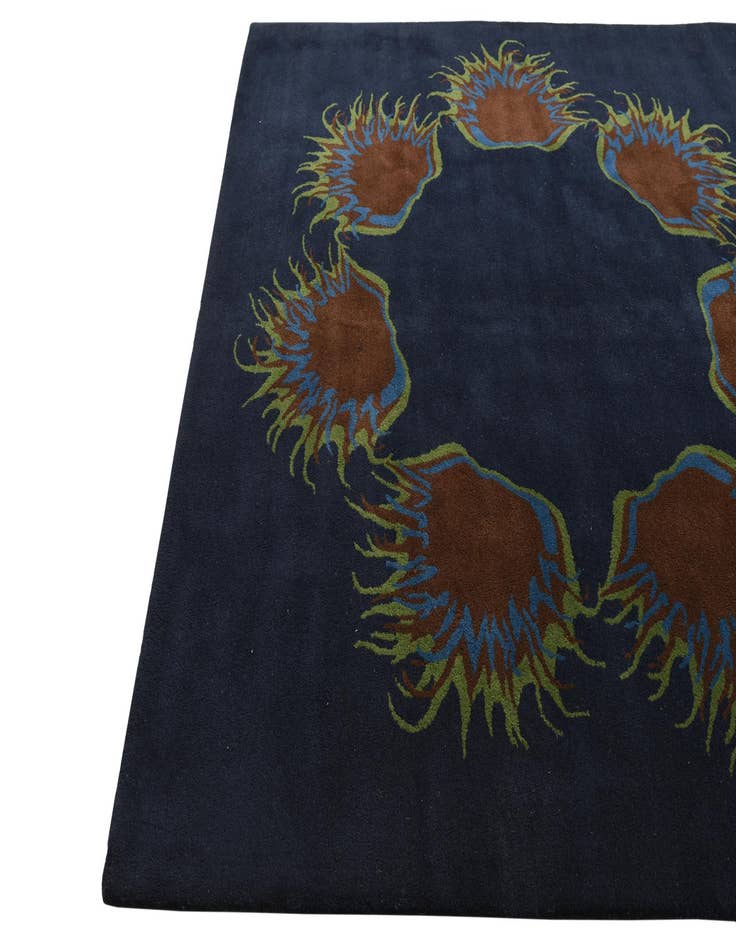 Detail image of 7' 6 x 7' 6 Luna Square Rug