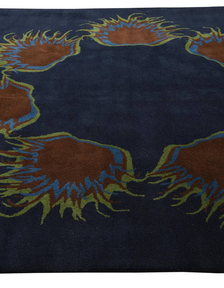 Detail image of 7' 6 x 7' 6 Luna Square Rug