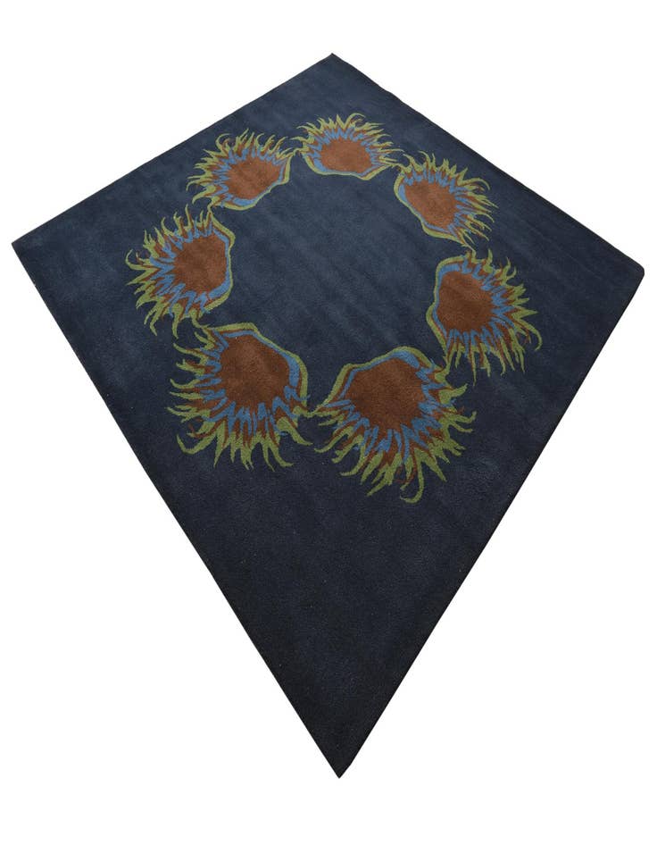 Detail image of 7' 6 x 7' 7 Luna Square Rug