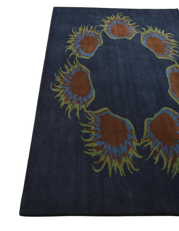 Detail image of 7' 6 x 7' 7 Luna Square Rug