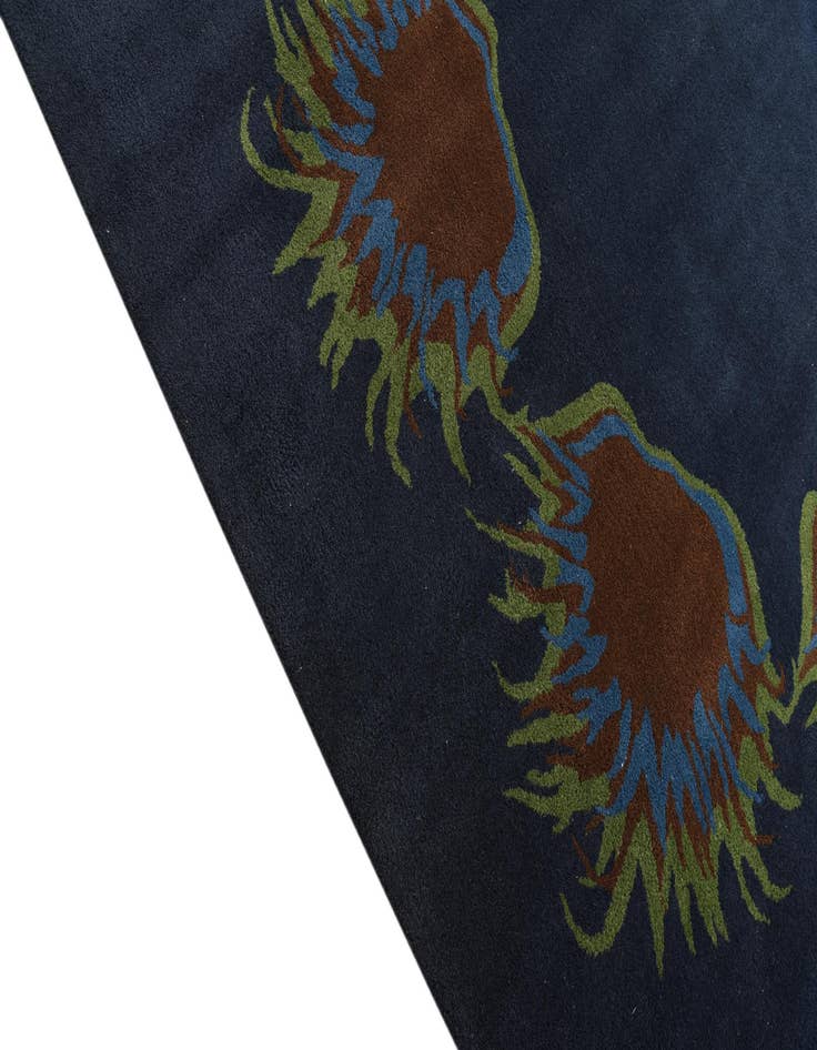 Detail image of 7' 6 x 7' 7 Luna Square Rug