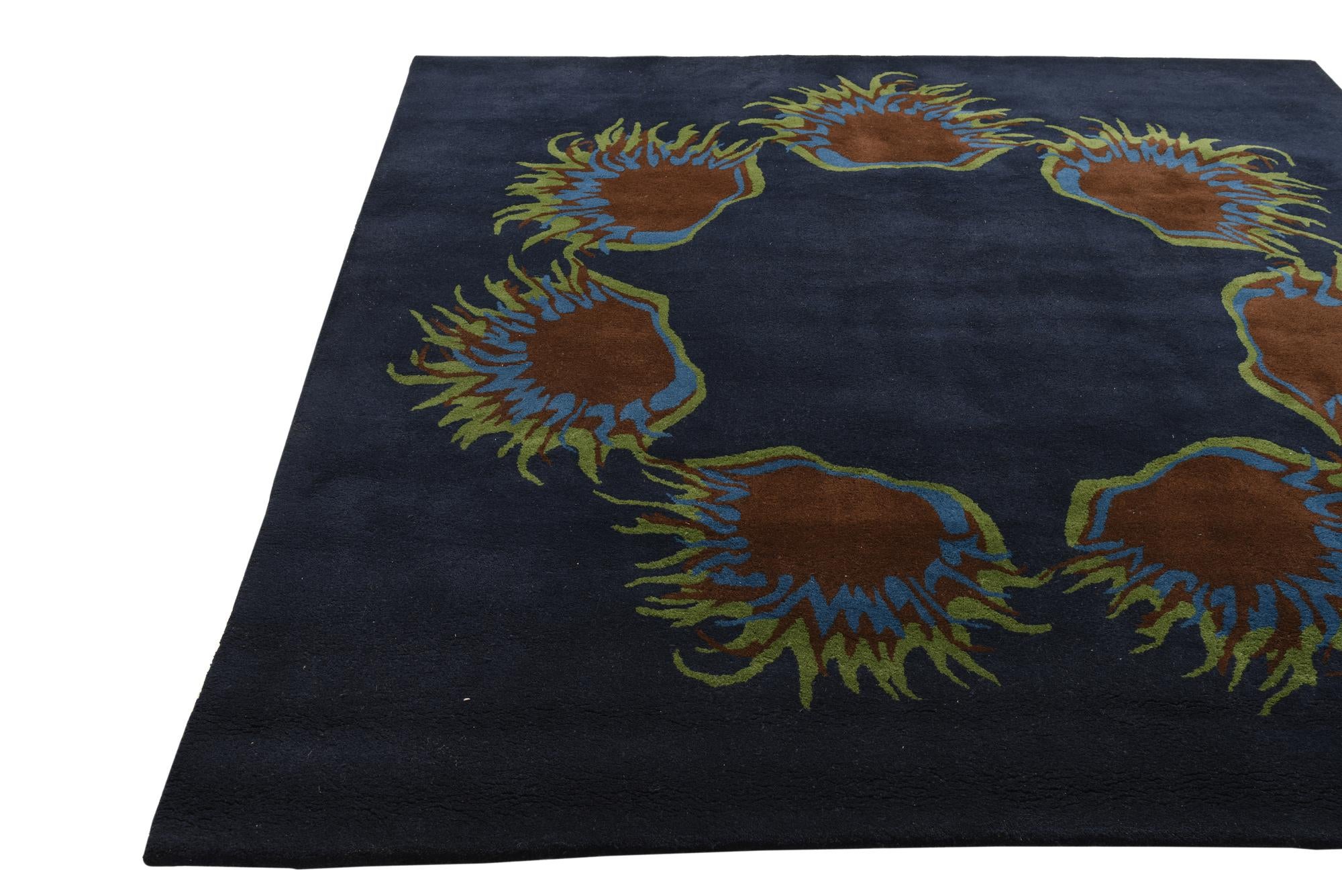 7' 6 x 7' 6 Luna Square Rug