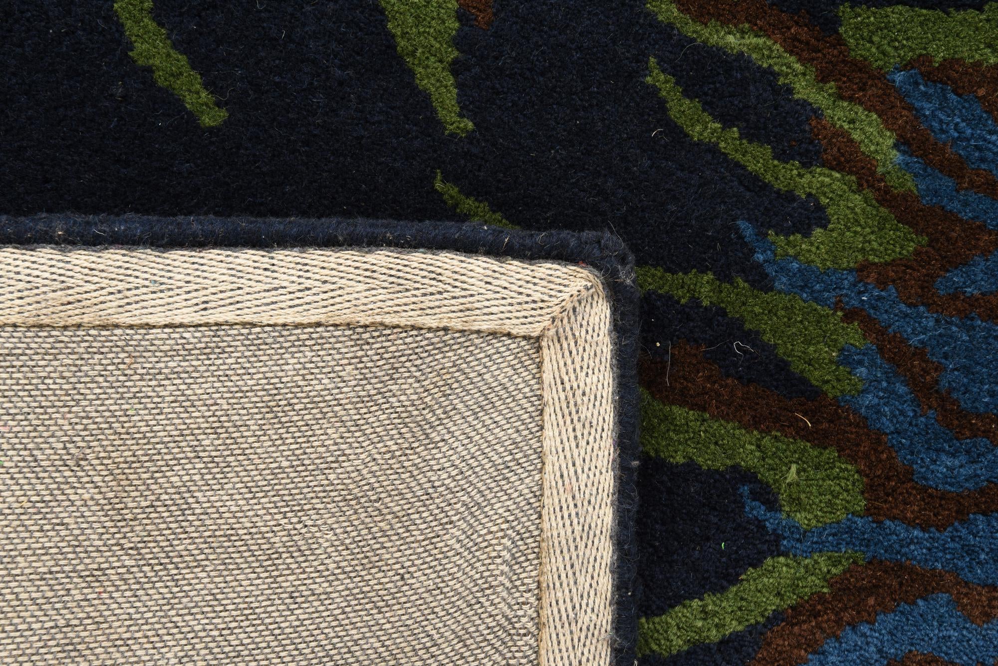 7' 6 x 7' 6 Luna Square Rug