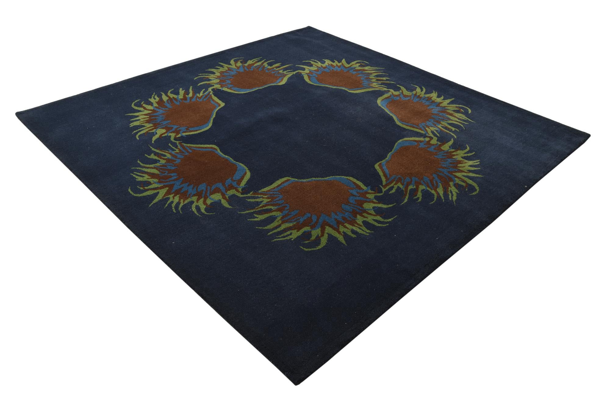 7' 7 x 7' 7 Luna Square Rug