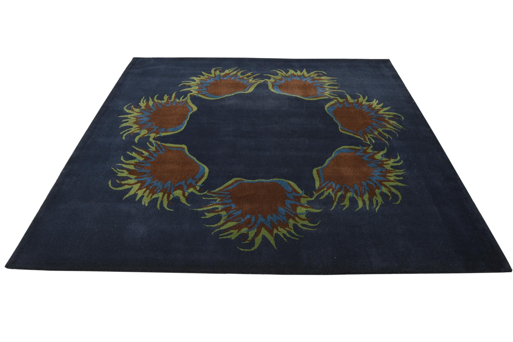 7' 7 x 7' 7 Luna Square Rug