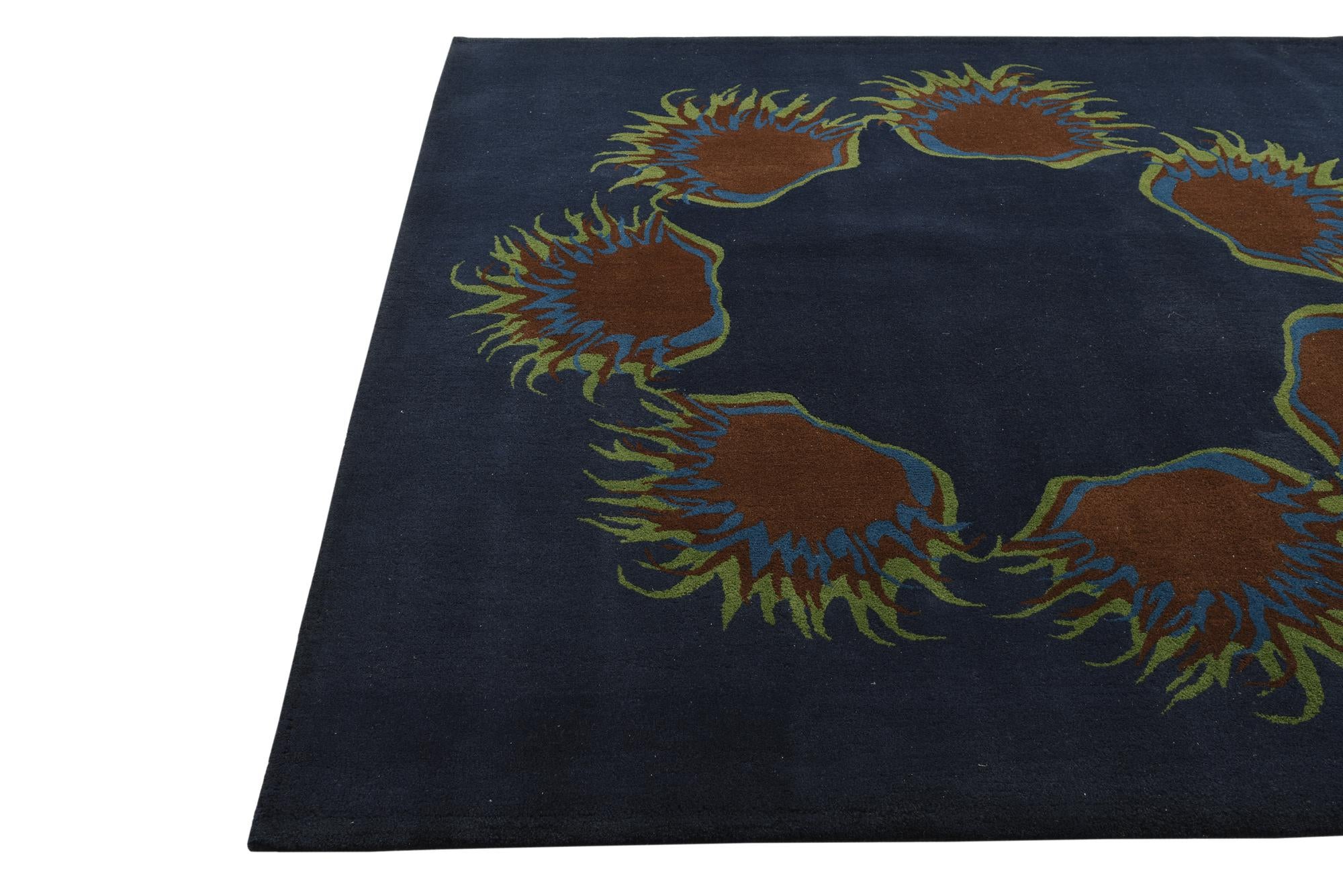 7' 7 x 7' 7 Luna Square Rug