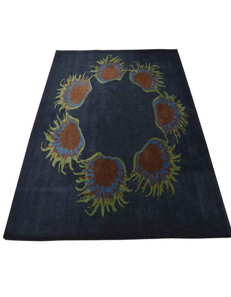 Detail image of 7' 6 x 7' 7 Luna Square Rug