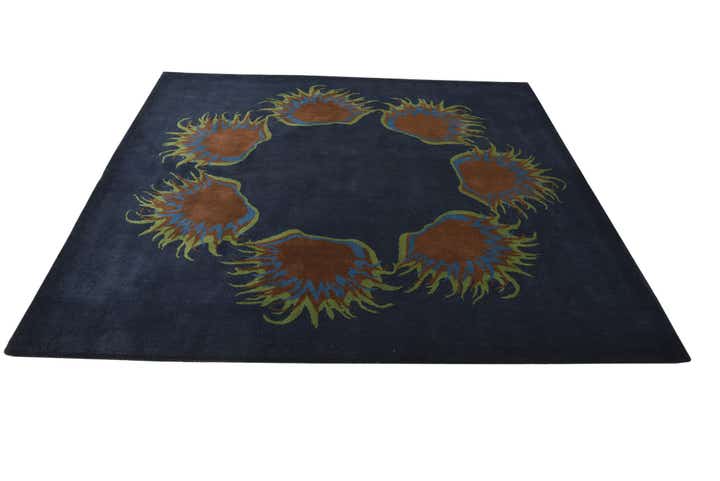 7' 7 x 7' 7 Luna Square Rug