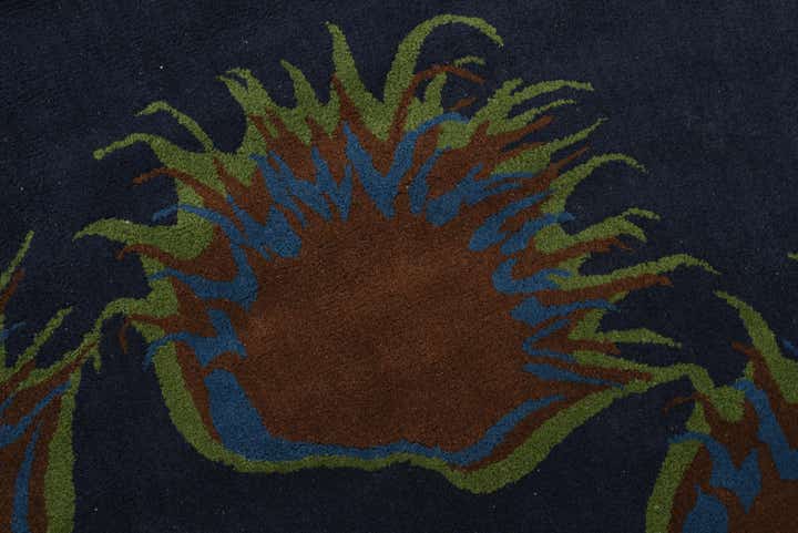 7' 7 x 7' 7 Luna Square Rug