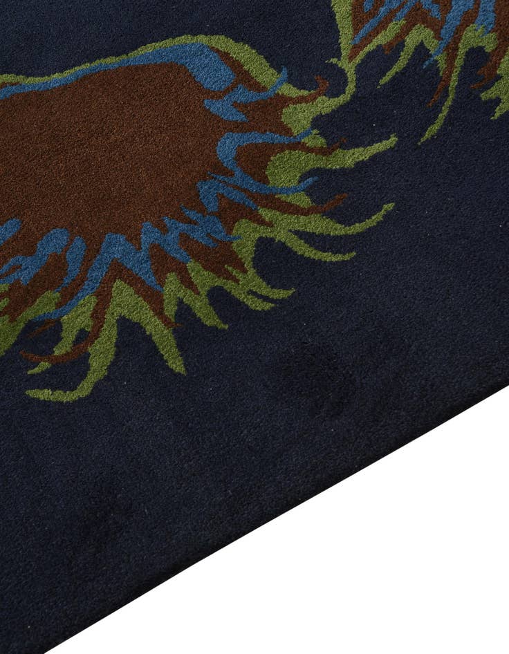 Detail image of 7' 6 x 7' 6 Luna Square Rug
