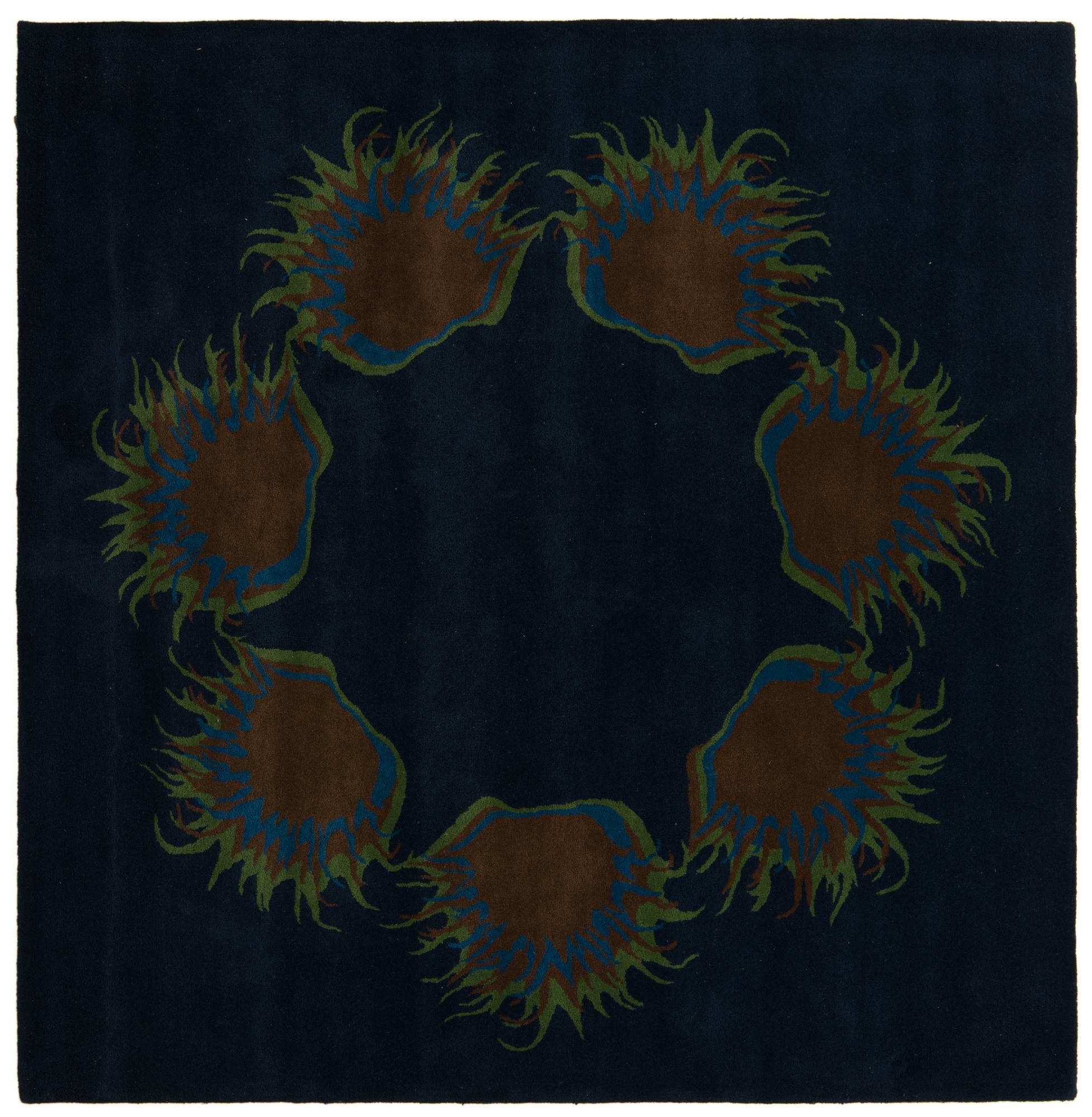 7' 6 x 7' 7 Luna Square Rug