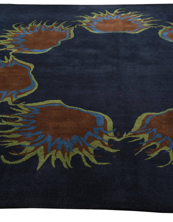 Detail image of 7' 6 x 7' 7 Luna Square Rug