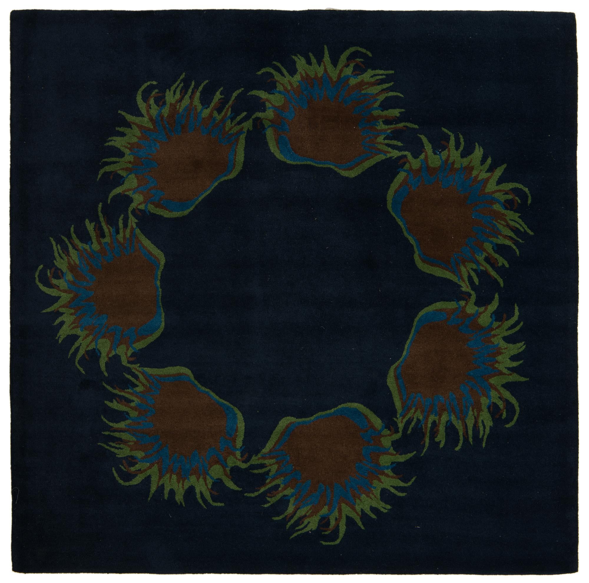 7' 5 x 7' 7 Luna Square Rug