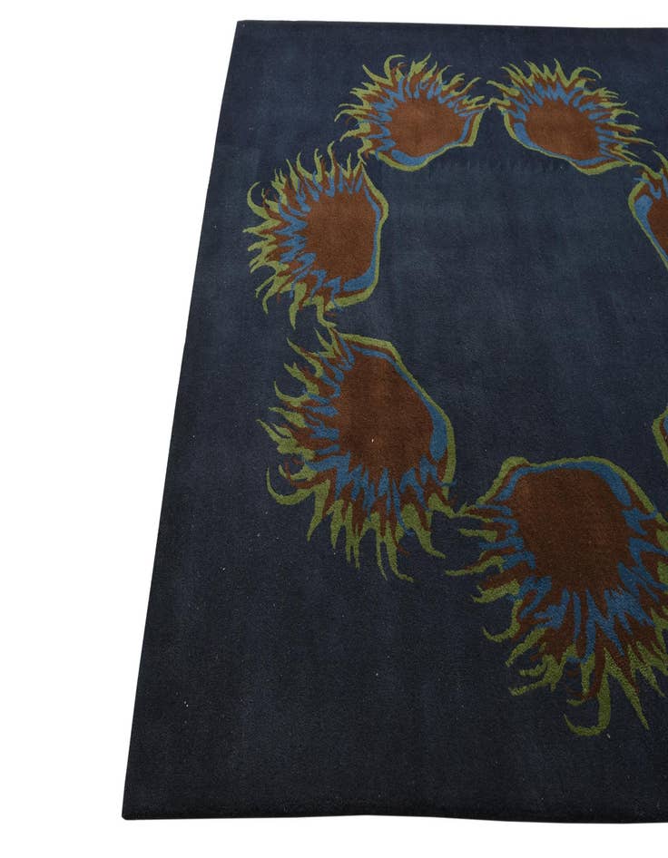 Detail image of 7' 6 x 7' 6 Luna Square Rug