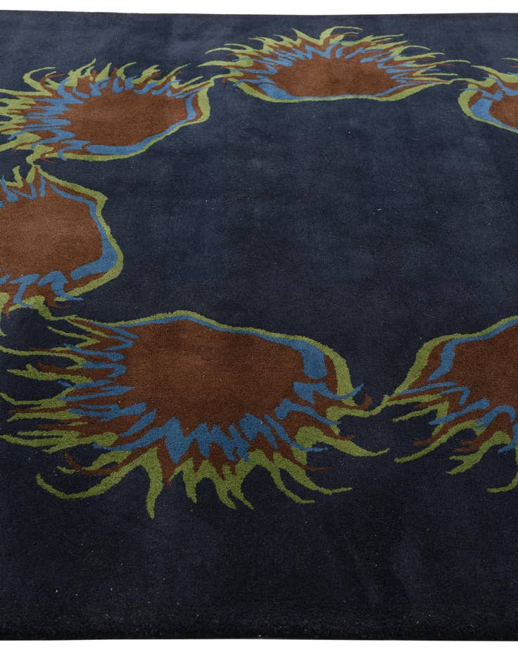 Detail image of 7' 6 x 7' 8 Luna Square Rug