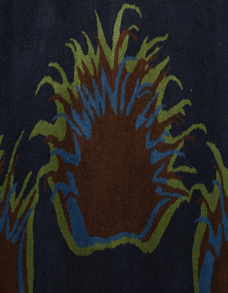 Detail image of 7' 6 x 7' 8 Luna Square Rug