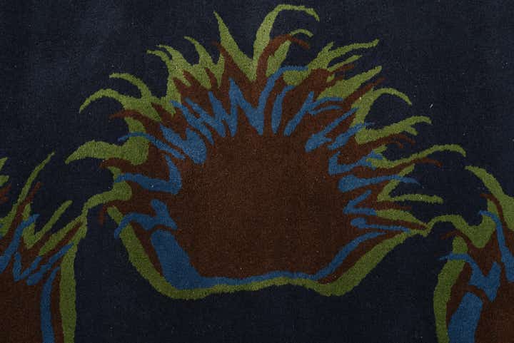 7' 6 x 7' 8 Luna Square Rug