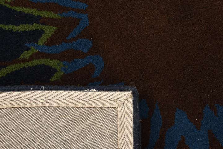 7' 6 x 7' 8 Luna Square Rug