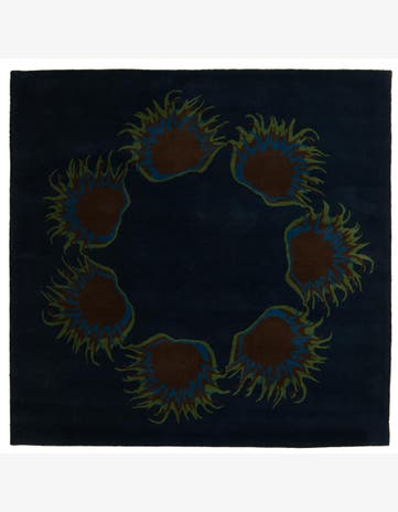 7' 6 x 7' 8 Luna Square Rug