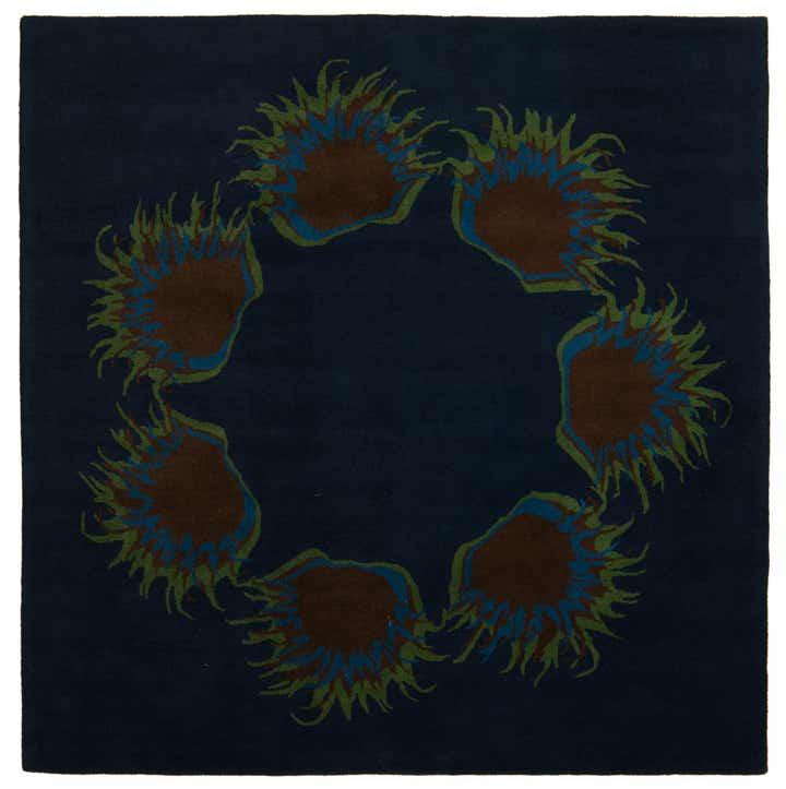 7' 6 x 7' 7 Luna Square Rug