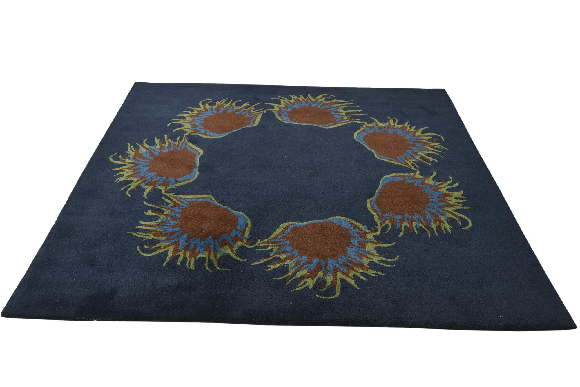 7' 5 x 7' 6 Luna Square Rug