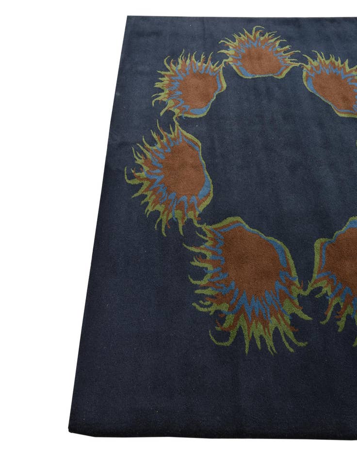 Detail image of 7' 6 x 7' 6 Luna Square Rug