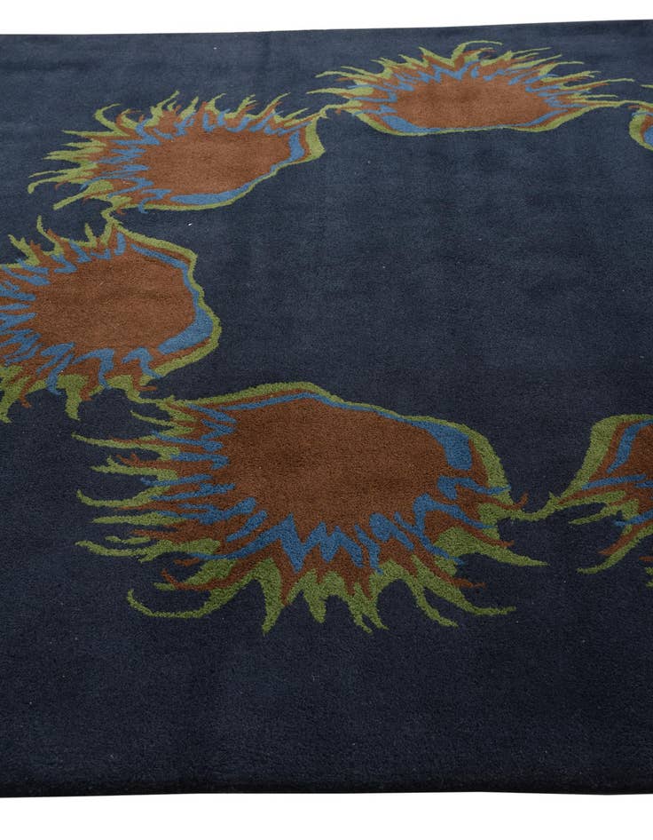 Detail image of 7' 6 x 7' 6 Luna Square Rug