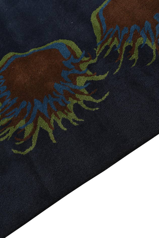 Detail image of 7' 6 x 7' 6 Luna Square Rug