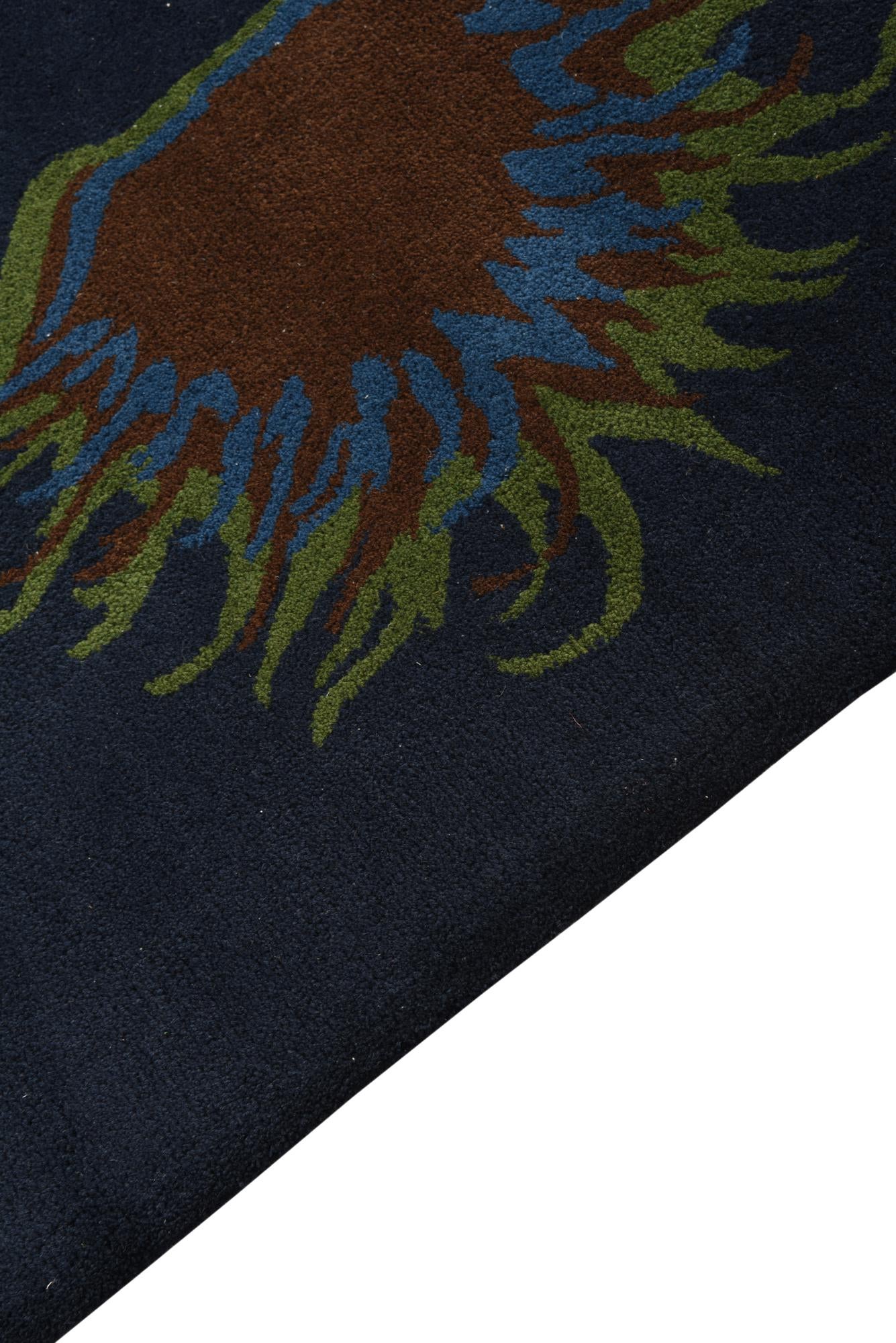 7' 6 x 7' 7 Luna Square Rug